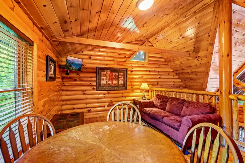 Property image, Interior, of Mountain Magic