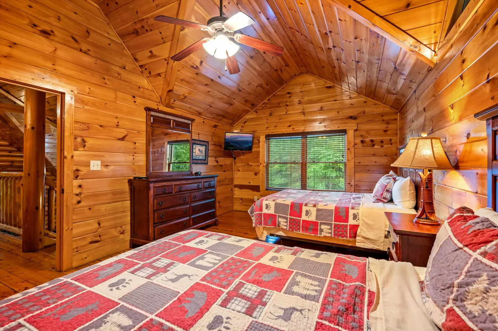 Property image, Interior, of Mountain Magic
