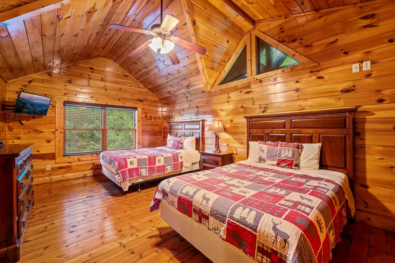 Property image, Interior, of Mountain Magic