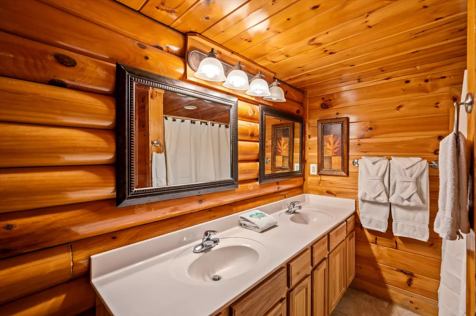 Property image, Interior, of Mountain Magic