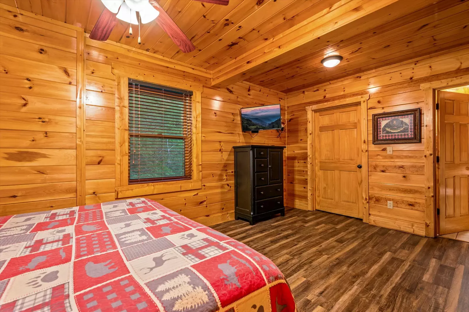 Property image, Interior, of Mountain Magic