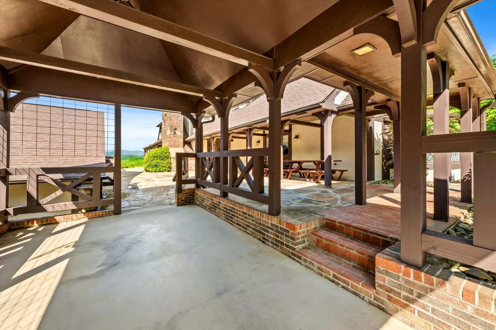 Property image, Interior, of Mountain View Mansion