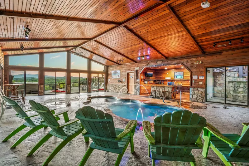 Property image, Interior, of Mountain View Mansion