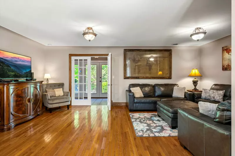 Property image, Interior, of Mountain View Mansion
