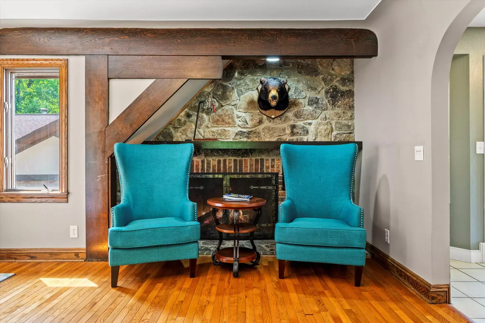 Property image, Interior, of Mountain View Mansion