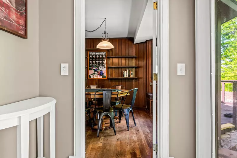 Property image, Interior, of Mountain View Mansion