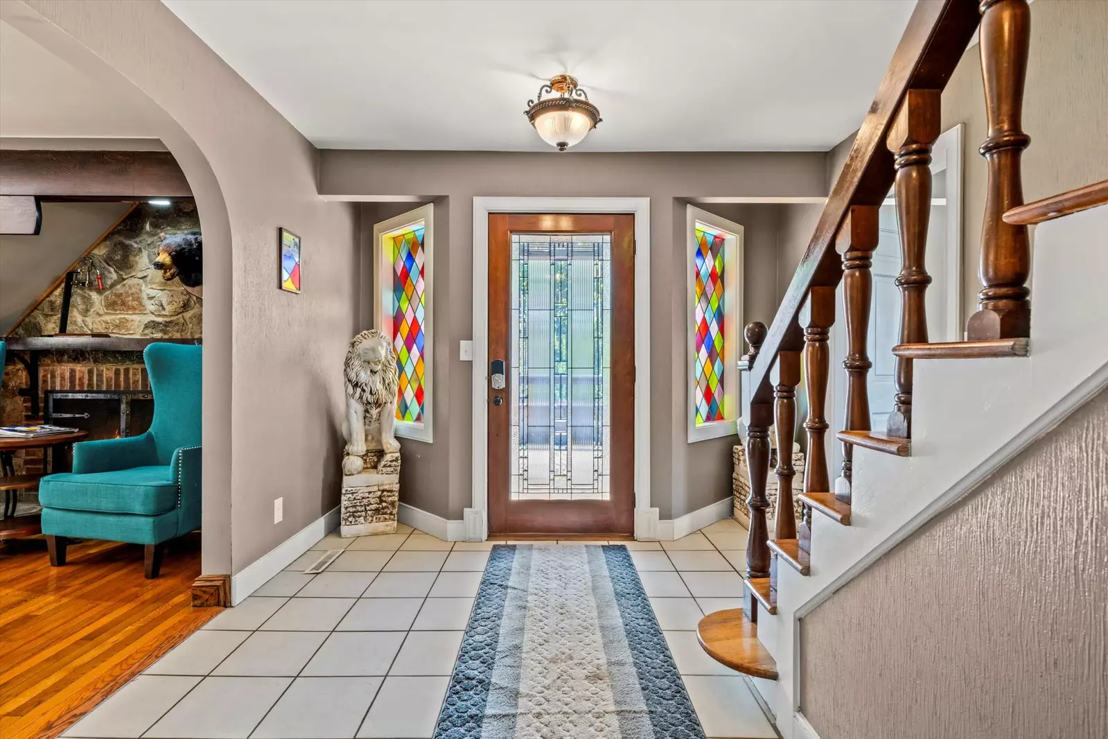 Property image, Interior, of Mountain View Mansion