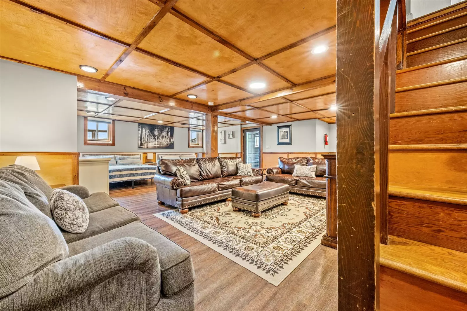 Property image, Interior, of Mountain View Mansion