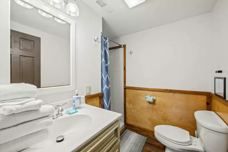 Property image, Interior, of Mountain View Mansion