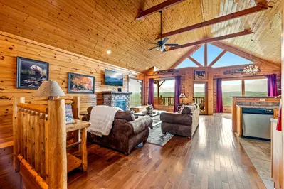 Property image, Interior, of Soaring High (#44)