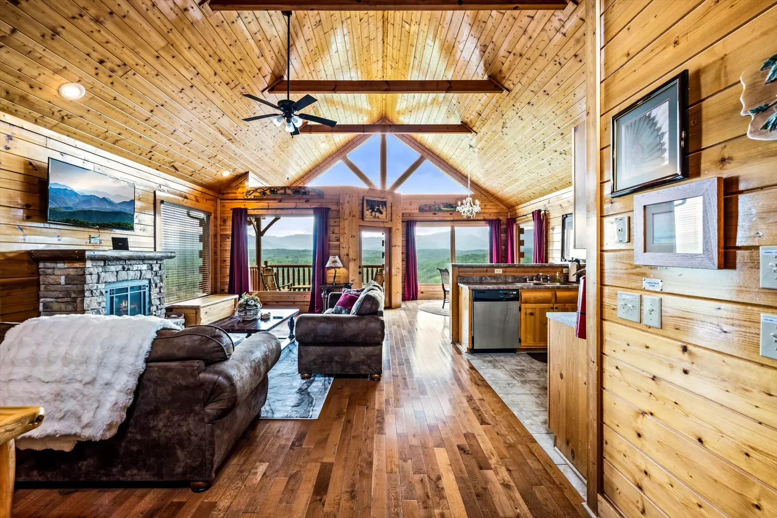 Property image, Interior, of Soaring High (#44)