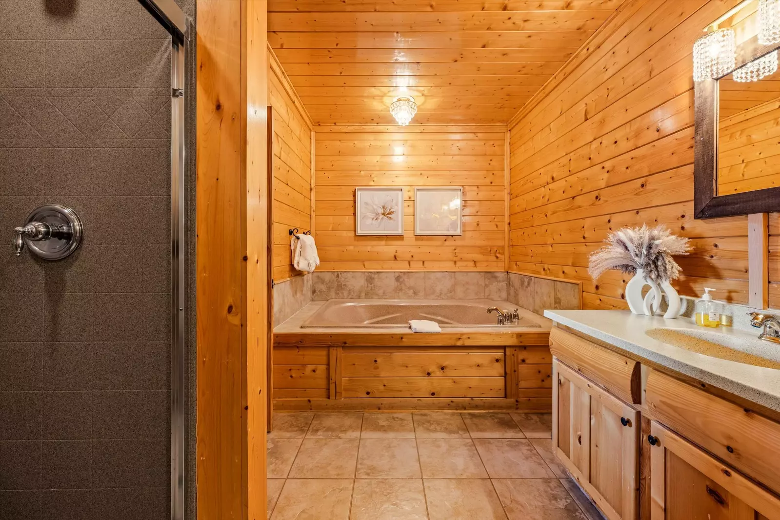 Property image, Interior, of Soaring High (#44)