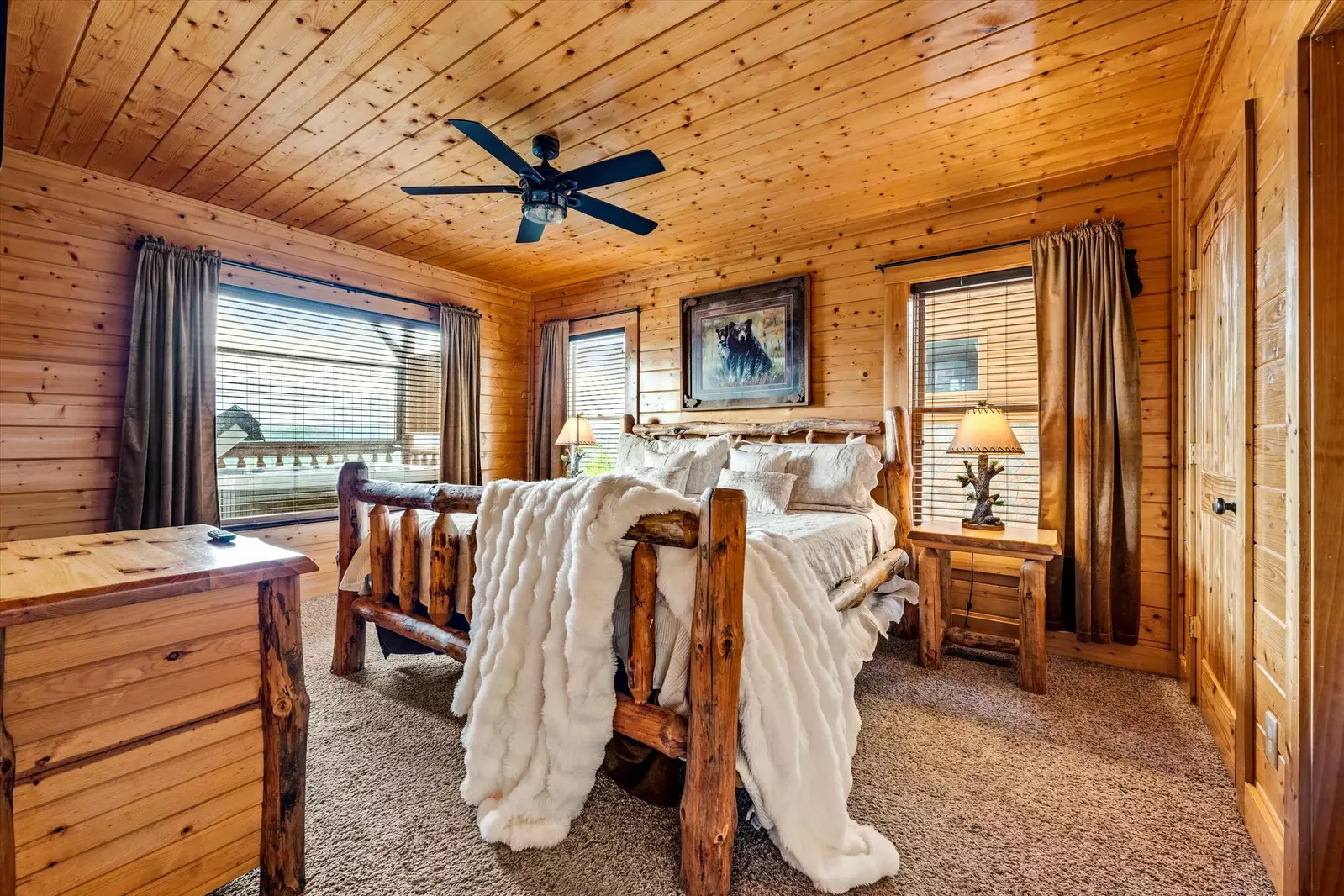 Property image, Interior, of Soaring High (#44)