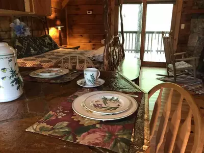 Gatlinburg Adventure Cabins - Silver Bell