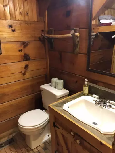 Gatlinburg Adventure Cabins - Pine Needle