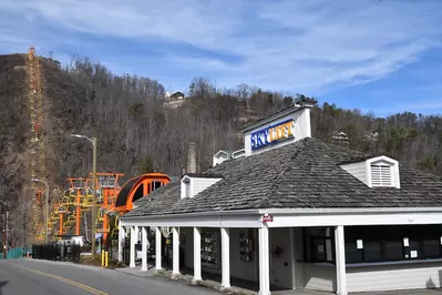 gatlinburg skylift at Gatlinburg SkyPark