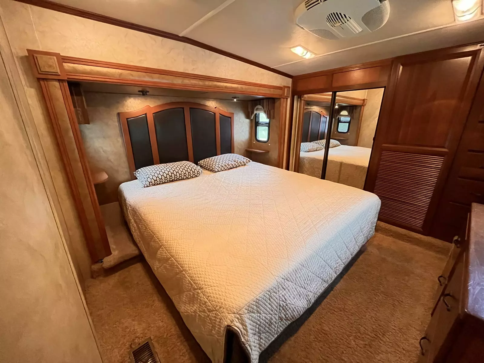 King bed