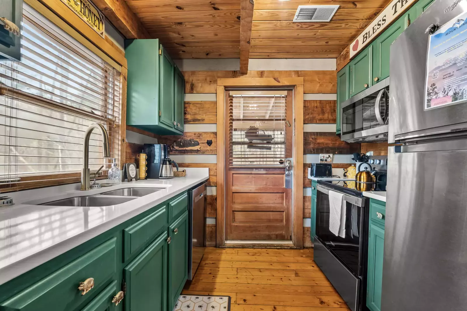 Honey Hive Cabin