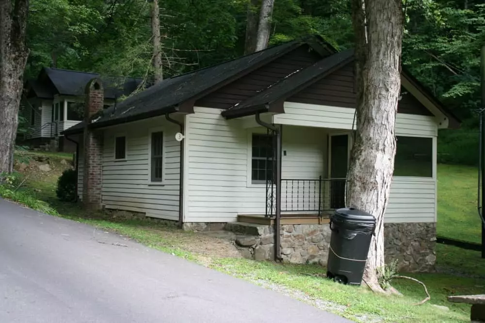 Flat Branch Cottage #3