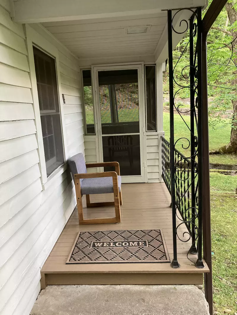 Flat Branch Cottage #3