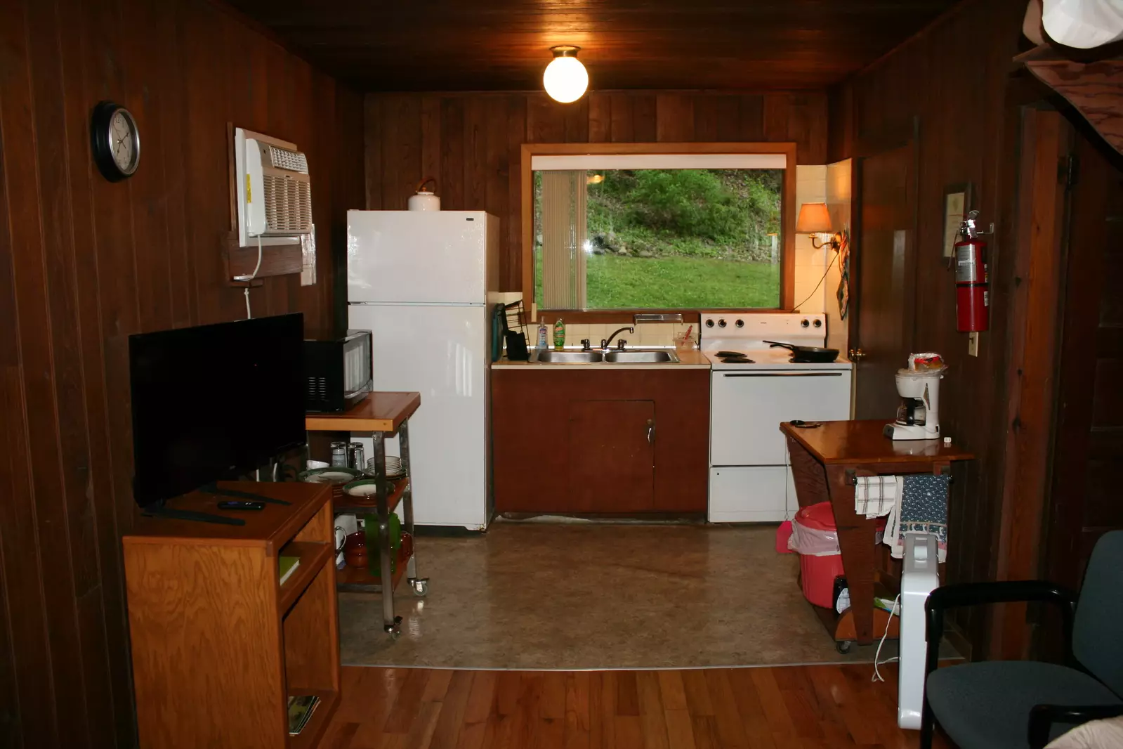 Flat Branch Cottage #3