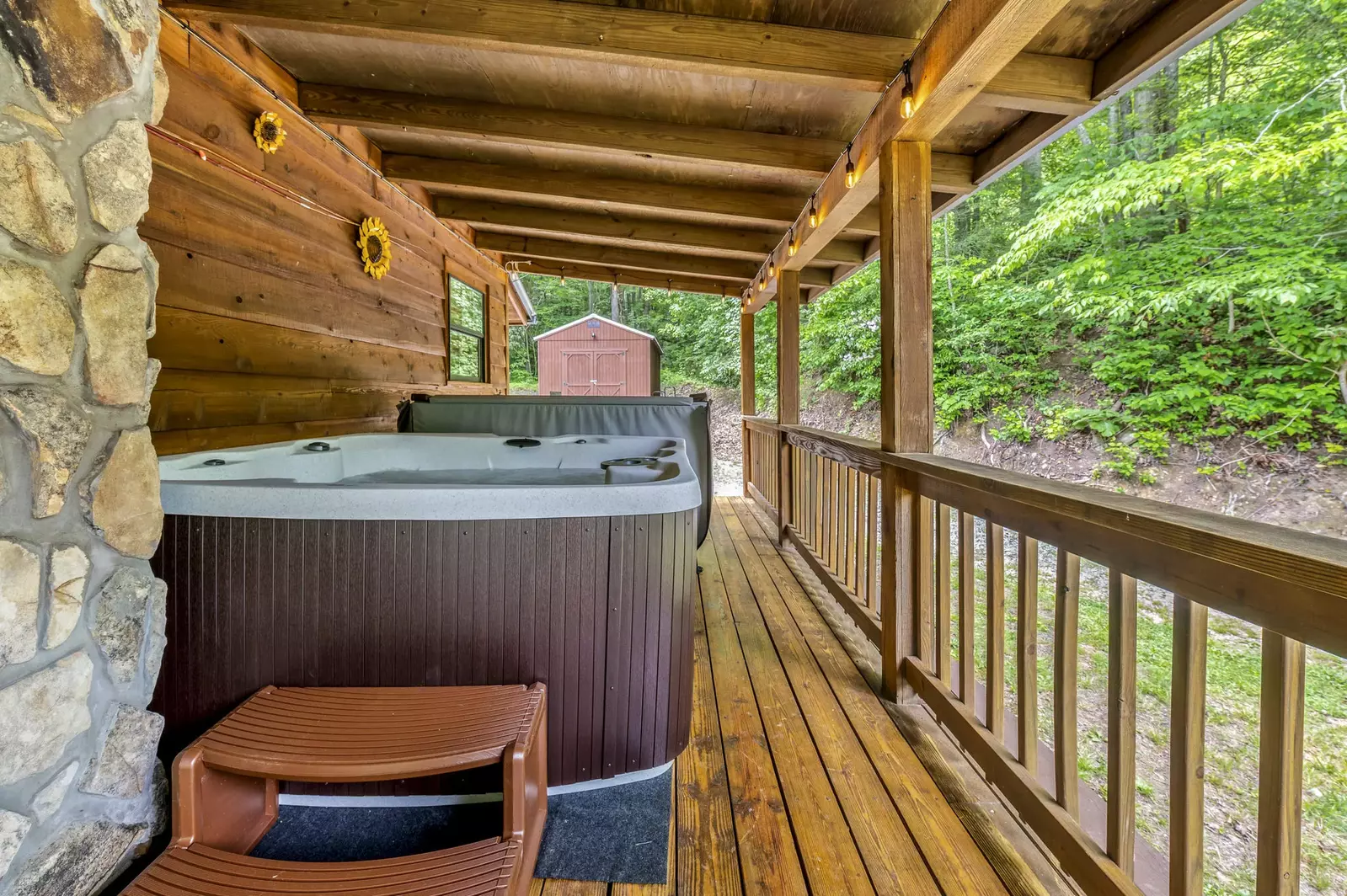 Quiet Creek Cabin