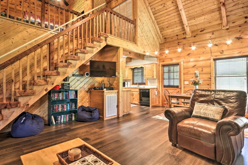 A Sweet Wears Valley Cabin Retreat!