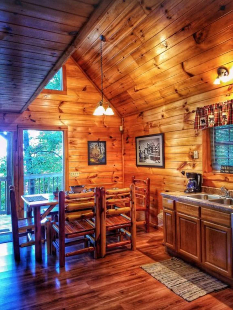 Sam's Place Cabin