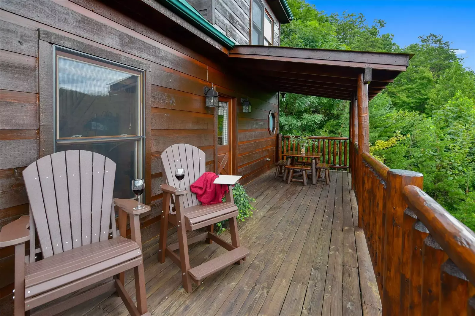 Serenity Breeze Cabin