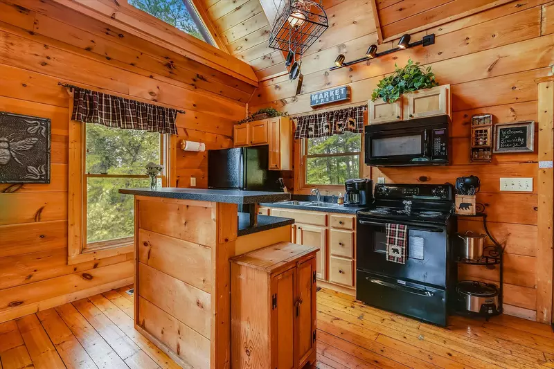 Serenity Breeze Cabin