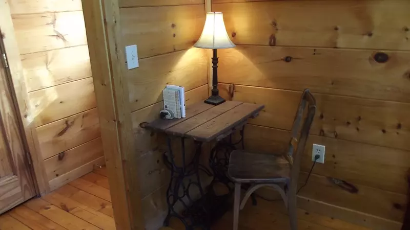Serenity Breeze Cabin