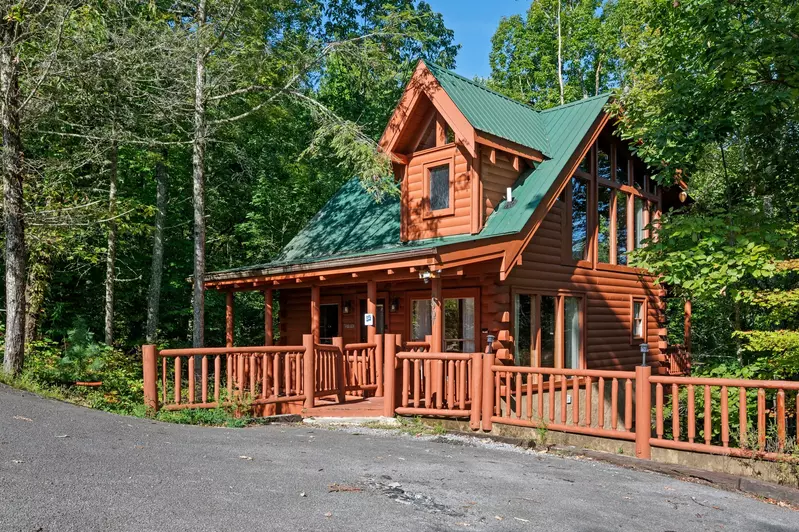 Arbor Place Cabin Rental