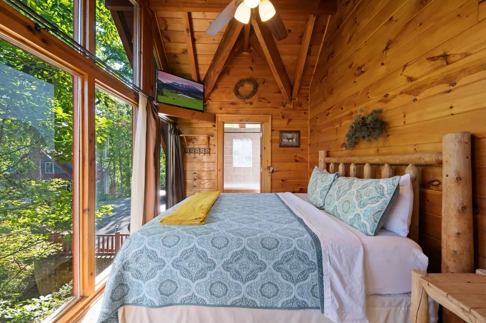 Arbor Place Cabin Rental