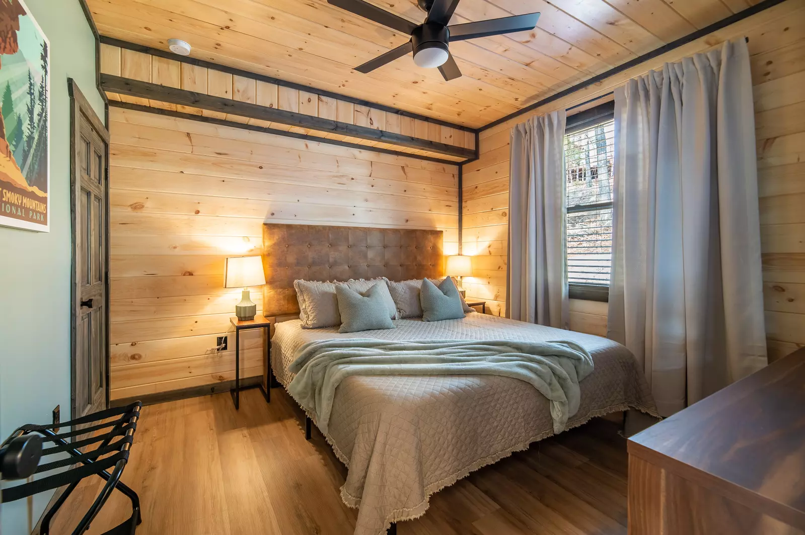 Downstairs King Bed
