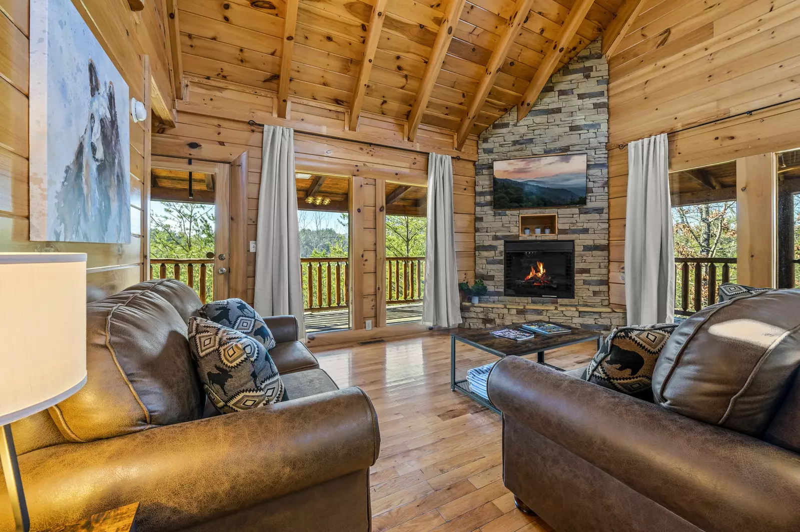 Cozy living room w/ electric fireplace. Smart TV