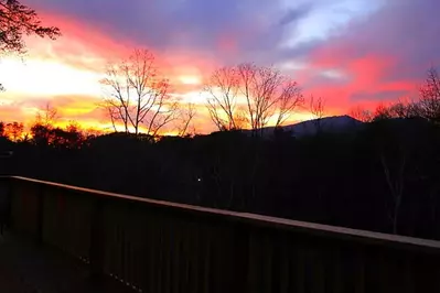 Smoky's Lodge of Pigeon Forge