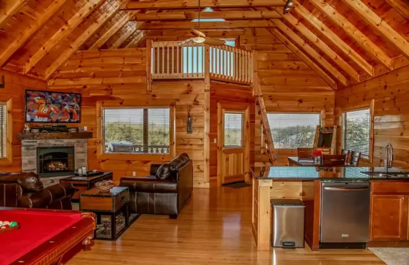 Summit View Cabin