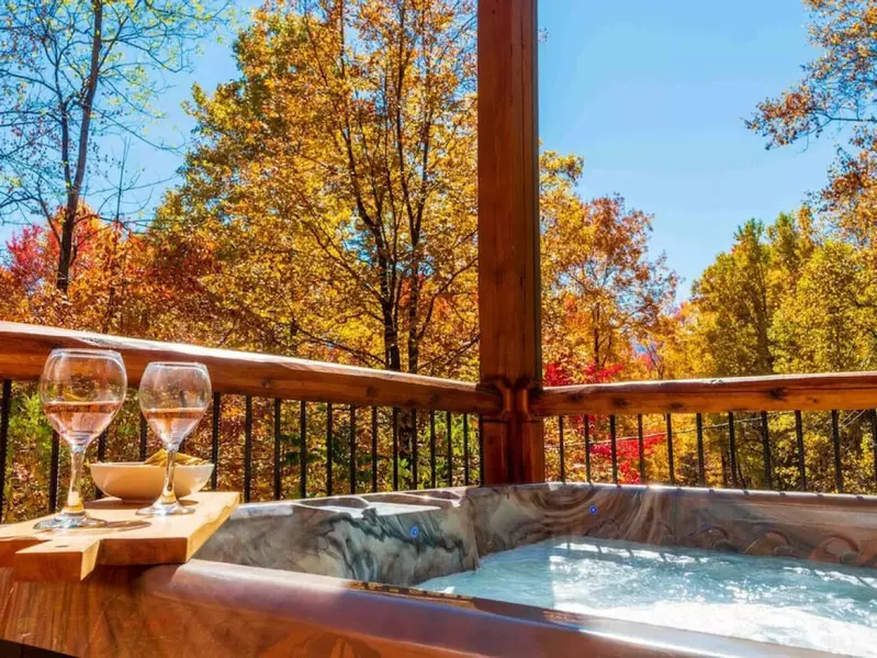Whispering Pines Retreat By Ghosal Luxury Lodging