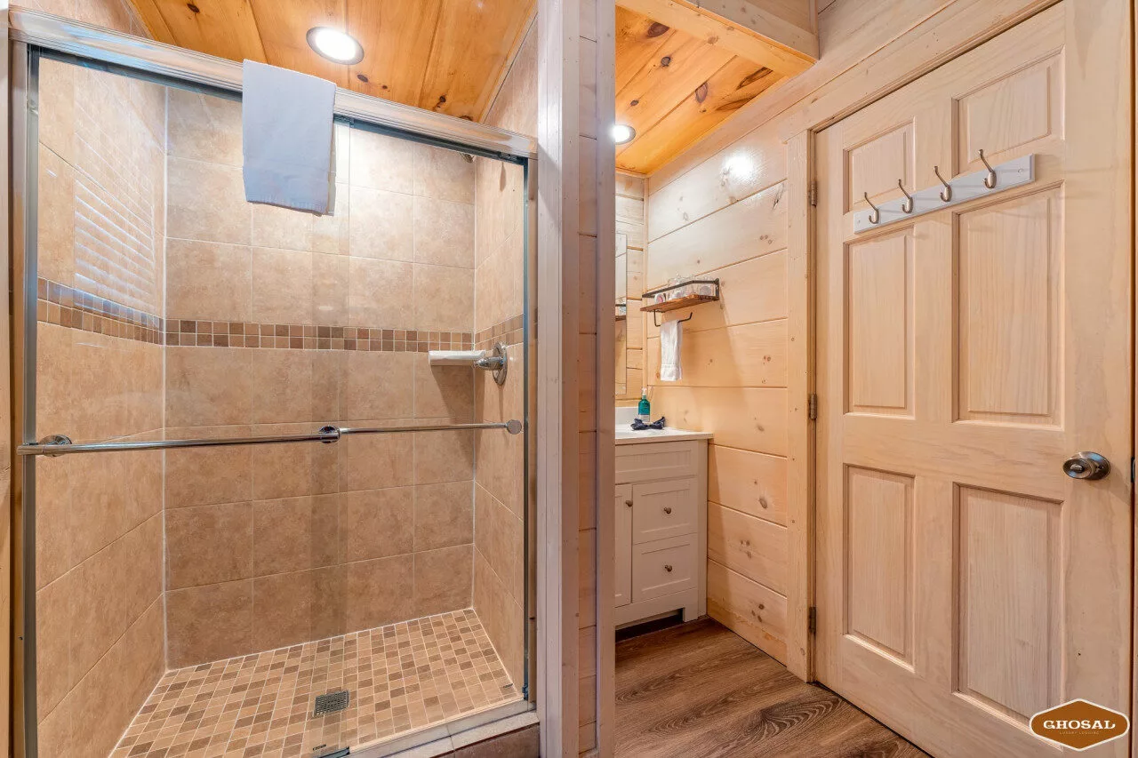 Enchanted Forest Hideaway by Ghosal Luxury Lodging
