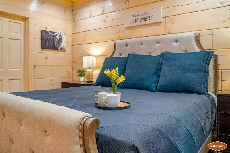 Enchanted Forest Hideaway by Ghosal Luxury Lodging