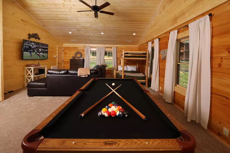 Deerfield Lodge
