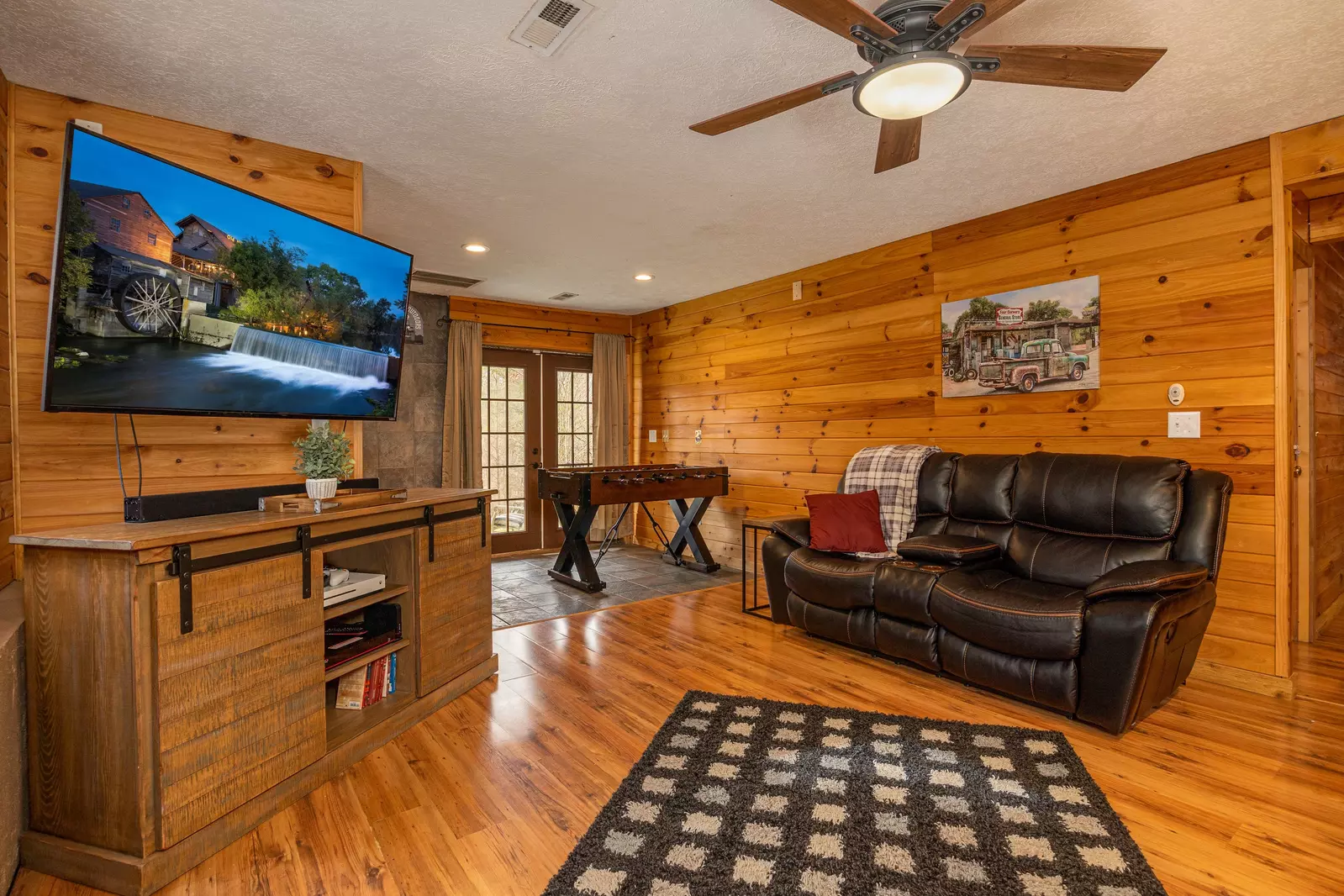 basement theatre/game room