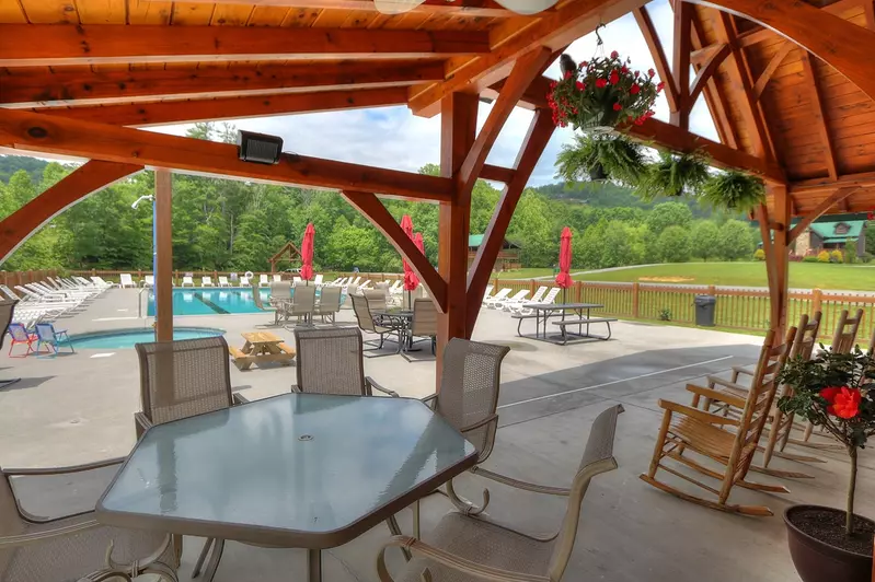 Little Bear Lodge
