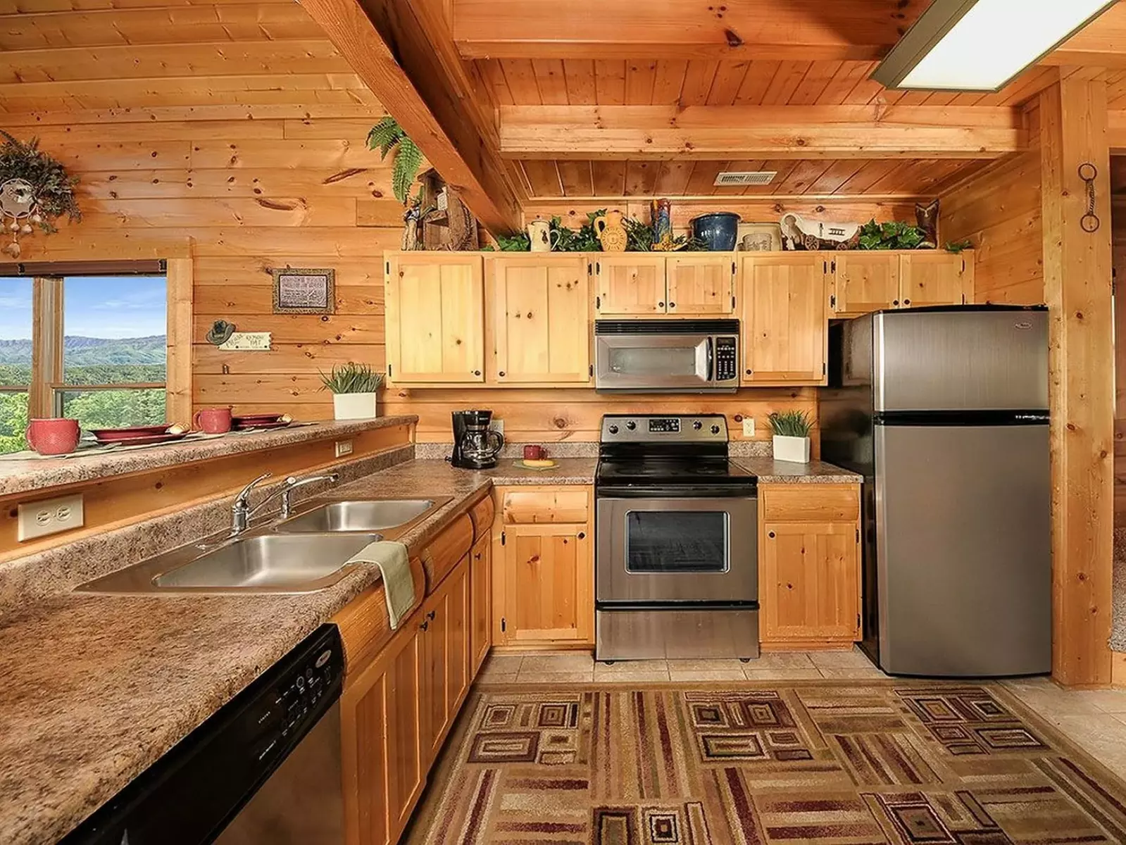Fully Stcocked Kitchen