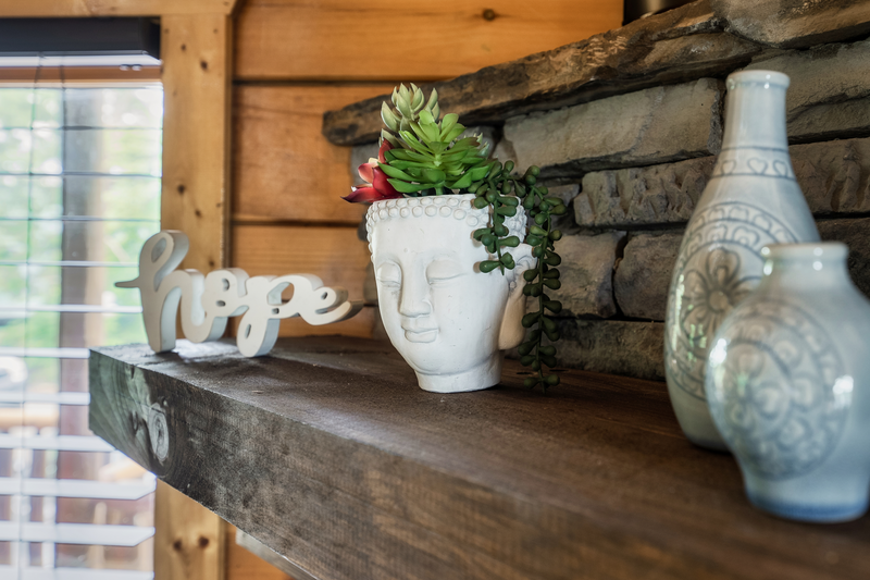 Leconte Hideout