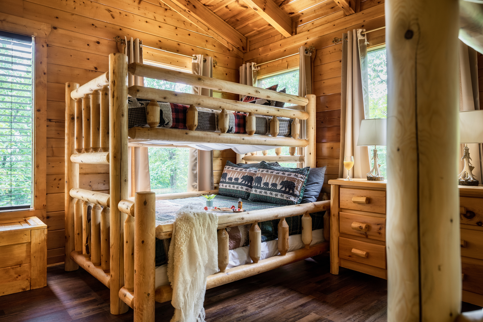 Leconte Hideout