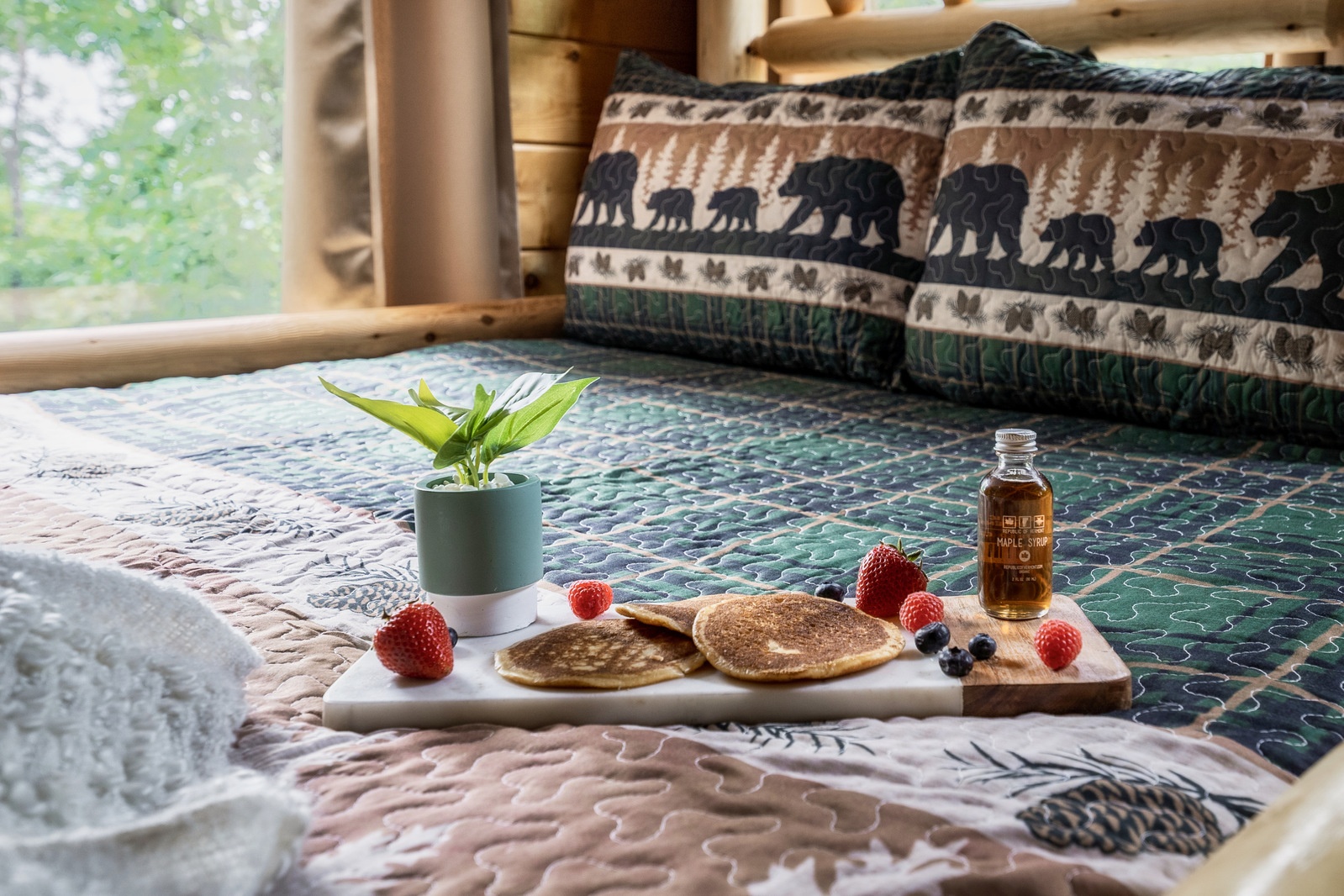 Leconte Hideout