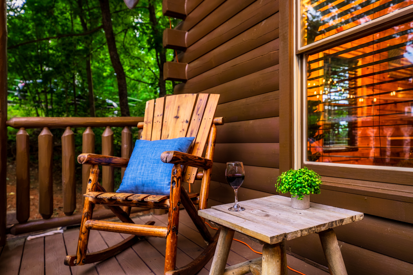 Leconte Hideout