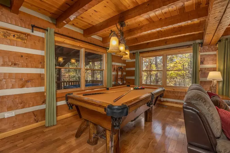 Appalachian Escape Cabin
