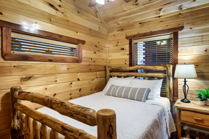 Cozy Queen Bedroom